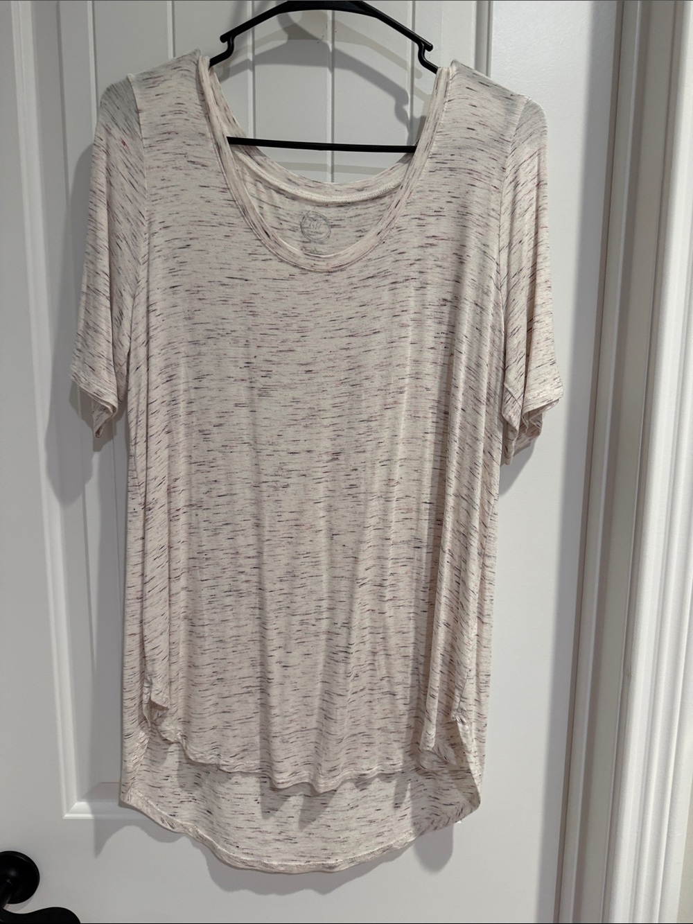 Heathered Cream Scoop Neck Short Sleeve Top